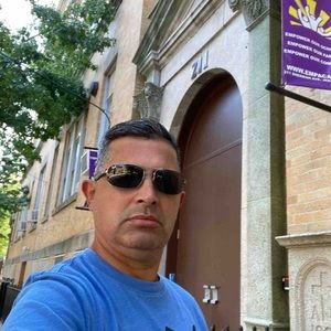 Meet your Posher, Erick